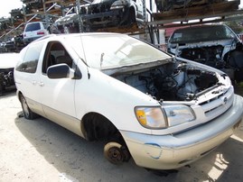 1998 TOYOTA SIENNA XLE WHITE 3.0L AT Z18119